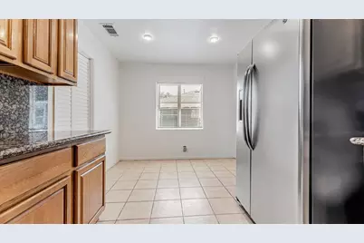 528 La Prenda Dr, Oakland, CA 94603 - Photo 14