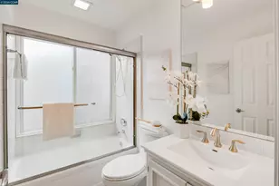 1875 Lamplight Ct, Walnut Creek, CA 94597 - Photo 20