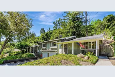 2048-2050 Donald Dr, Moraga, CA 94556 - Photo 2