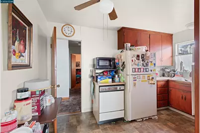 5988 Monterey Ave, Richmond, CA 94805 - Photo 10