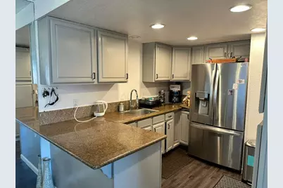 110 Del Rio Ct #4, Vacaville, CA 95687 - Photo 22