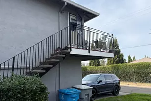 110 Del Rio Ct, Vacaville, CA 95687 - Photo 2