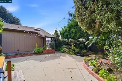 16132 Via Catherine, San Lorenzo, CA 94580 - Photo 40