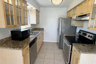 77 Fairmount Ave, Oakland, CA 94611 - Photo 4