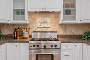 13000 Neptune Dr, San Leandro, CA 94577 - Photo 10