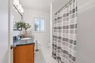 13000 Neptune Dr, San Leandro, CA 94577 - Photo 26