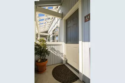 22 Schooner Ct, Richmond, CA 94804 - Photo 4