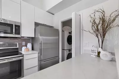 22 Schooner Ct, Richmond, CA 94804 - Photo 12