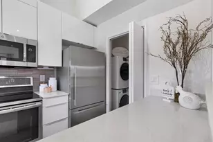 22 Schooner Ct, Richmond, CA 94804 - Photo 12