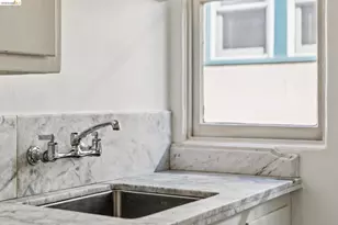 1411 Hearst Ave, Berkeley, CA 94702 - Photo 12