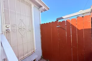 2625 75th Ave, Oakland, CA 94605 - Photo 14