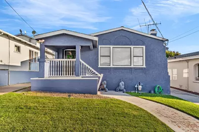 2468 Maxwell Ave, Oakland, CA 94601 - Photo 1