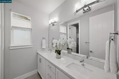 4827 Roberts Ct, Castro Valley, CA 94552 - Photo 32
