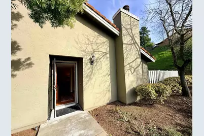 123 Ironwood, Oakland, CA 94605 - Photo 4