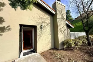 123 Ironwood, Oakland, CA 94605 - Photo 4