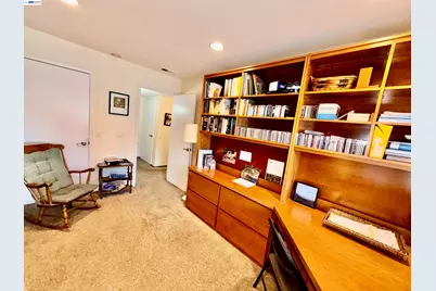 123 Ironwood, Oakland, CA 94605 - Photo 36