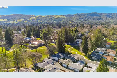 851 Luz Ct, Danville, CA 94526 - Photo 34