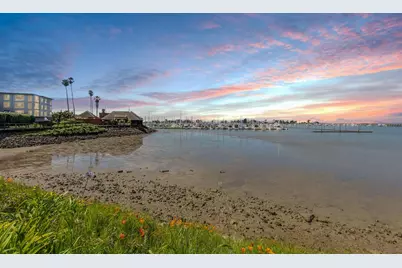 3 Admiral Dr #F370, Emeryville, CA 94608 - Photo 36