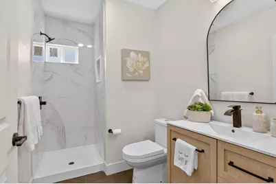 356 Belleview Dr, San Leandro, CA 94577 - Photo 24