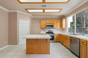 4925 Bay View Cir, Stockton, CA 95219 - Photo 8