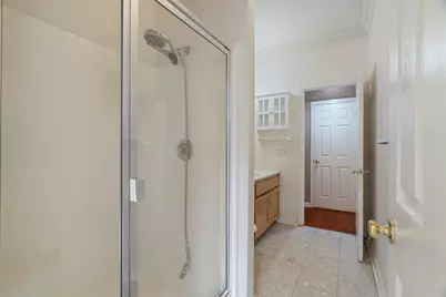 4925 Bay View Cir, Stockton, CA 95219 - Photo 16