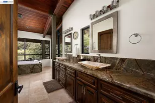 48250 Fork Dr, Three Rivers, CA 93271 - Photo 28
