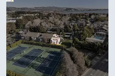 20 Marina Lakes Dr, Richmond, CA 94804 - Photo 38