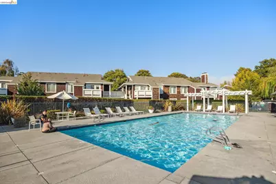 20 Marina Lakes Dr, Richmond, CA 94804 - Photo 44