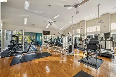 20 Marina Lakes Dr, Richmond, CA 94804 - Photo 46