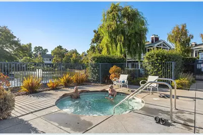 20 Marina Lakes Dr, Richmond, CA 94804 - Photo 46