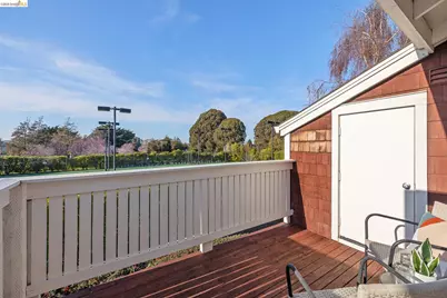 20 Marina Lakes Dr, Richmond, CA 94804 - Photo 30