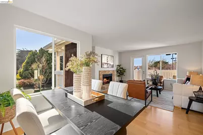 20 Marina Lakes Dr, Richmond, CA 94804 - Photo 16