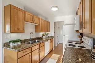 20 Marina Lakes Dr, Richmond, CA 94804 - Photo 18