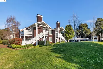 20 Marina Lakes Dr, Richmond, CA 94804 - Photo 4