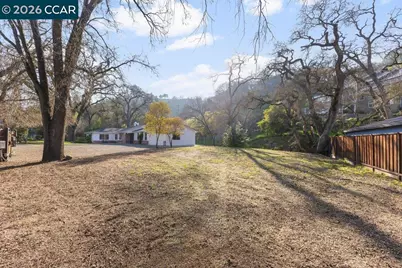 205 Castle Hill Ranch Rd, Walnut Creek, CA 94595 - Photo 44