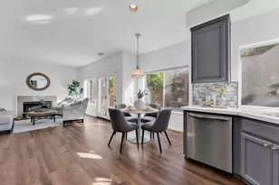 30300 Meridien Cir, Union City, CA 94587 - Photo 10