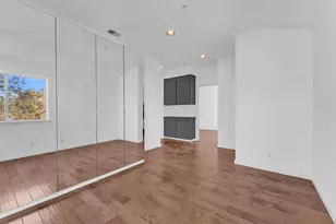 30300 Meridien Cir, Union City, CA 94587 - Photo 20