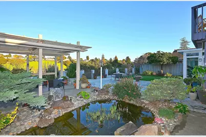 5474 Troost Ct, Castro Valley, CA 94552 - Photo 38