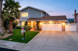 922 Coral Dr, Rodeo, CA 94572 - Photo 1