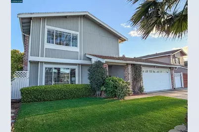 922 Coral Dr, Rodeo, CA 94572 - Photo 2