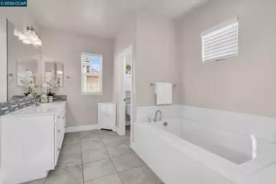 1881 Hartford Ct, Lathrop, CA 95330 - Photo 30