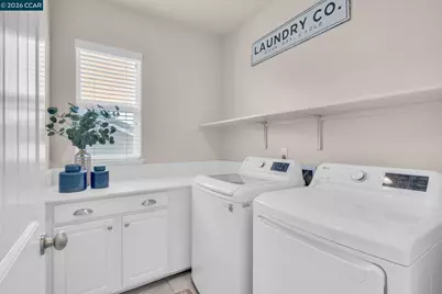 1881 Hartford Ct, Lathrop, CA 95330 - Photo 38