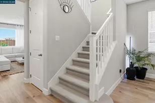 5227 Waterleaf Ln, Fairfield, CA 94534 - Photo 14