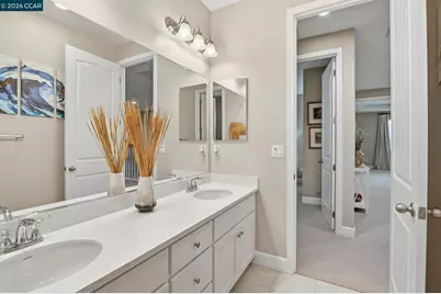 5227 Waterleaf Ln, Fairfield, CA 94534 - Photo 26