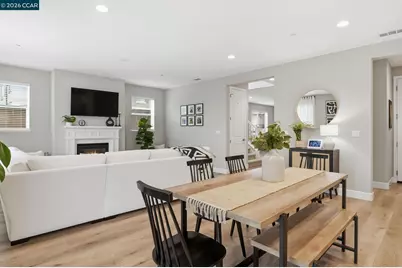 5227 Waterleaf Ln, Fairfield, CA 94534 - Photo 6