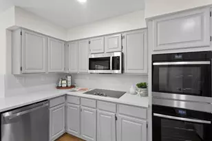 7825 Fairoaks Dr, Pleasanton, CA 94588 - Photo 28