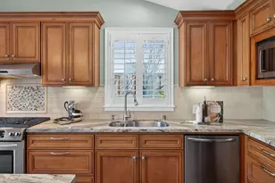 1625 Endriss Dr, Martinez, CA 94553 - Photo 16