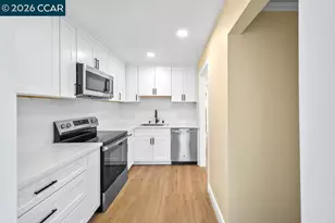 1465 Del Rio Cir, Concord, CA 94518 - Photo 12