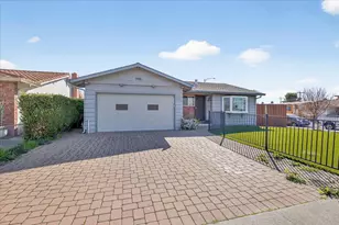 1948 Daytona Dr, San Jose, CA 95122 - Photo 2