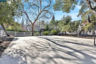 1847 Reliez Valley Rd, Lafayette, CA 94549 - Photo 24